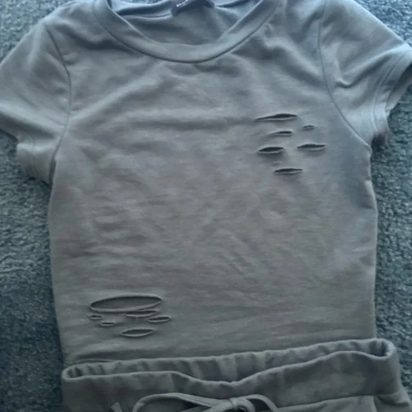 2 piece Blueish-Green Set - Picture 3 of 7